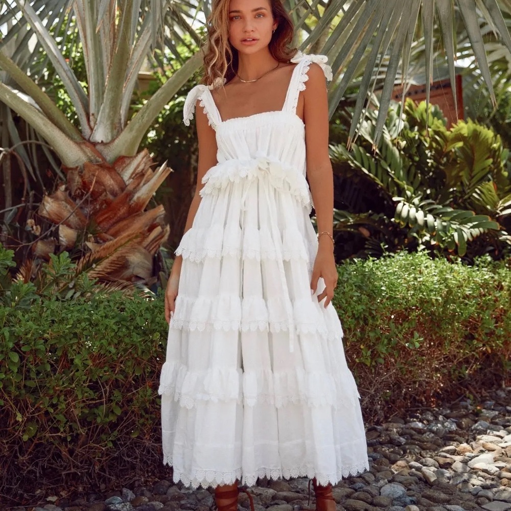 Elegant White Tiered Maxi Dress
